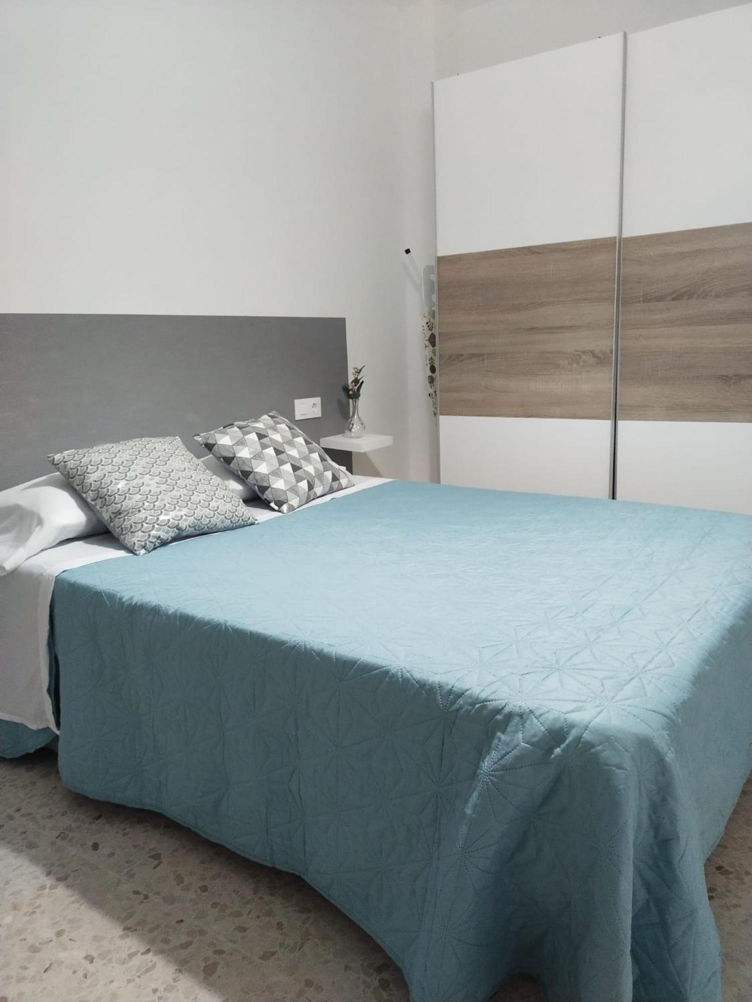 Mima * Cádiz